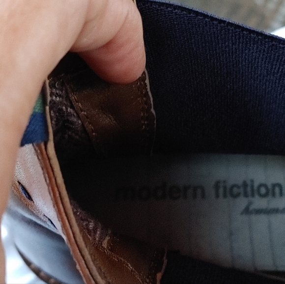 Modern fiction leather boots size 9 - Picture 6 of 6